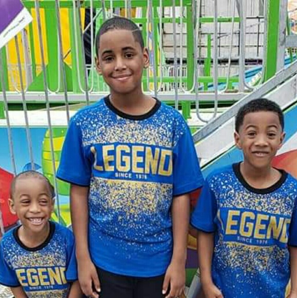 Meet your Posher, Traylon - Picture 1 of 1